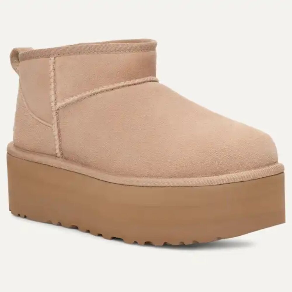 UGG Women's Classic Ultra Mini Platform in Sand Sz: 10